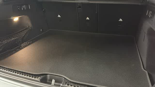 Certified 2026 Mercedes-Benz GLC 300 4MATIC image 34