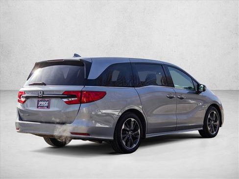 Used 2023 Honda Odyssey Elite image 5