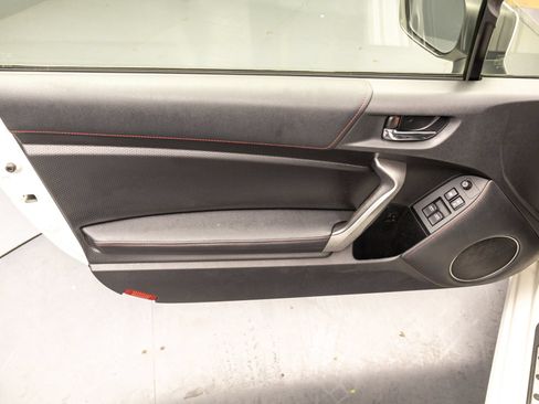 Used 2015 Scion FR-S RWD image 24