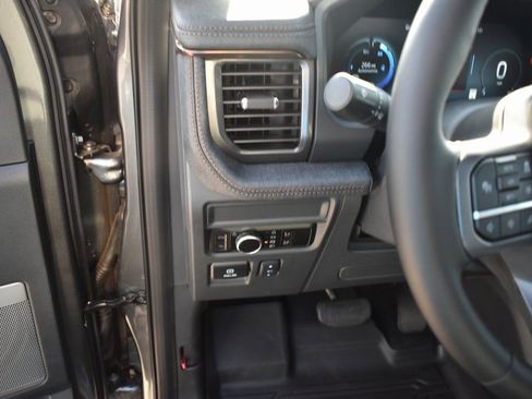 Used 2025 Ford F150 Lightning Lariat AWD/4WD image 23