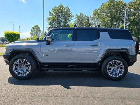 Used 2024 GMC Hummer EV 3X AWD/4WD image 4
