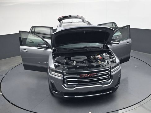 Used 2023 GMC Acadia AT4 w/ Technology Package AWD/4WD image 37
