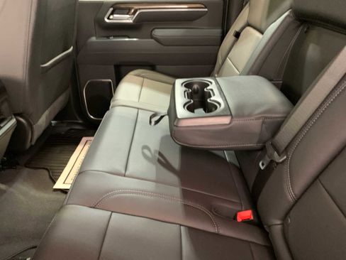 New 2026 Chevrolet Silverado 3500 LT w/ All Star Edition image 5