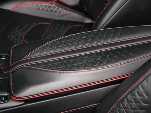 Used 2023 Aston Martin DBS Superleggera Volante RWD image 23