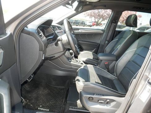 Certified 2023 Volkswagen Tiguan SEL R-Line AWD/4WD image 13