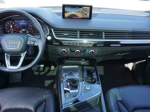 Used 2017 Audi Q7 3.0T Premium Plus w/ Premium Plus Package image 28