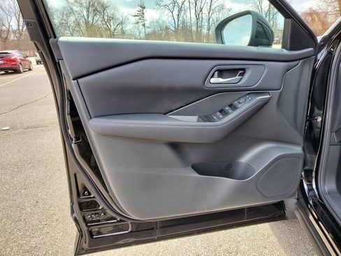 New 2026 Nissan Rogue SV image 14