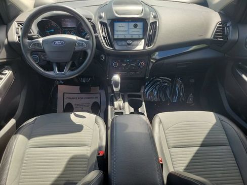Used 2019 Ford Escape SE FWD image 14