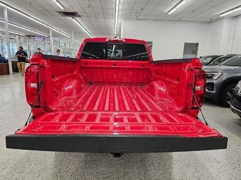 Used 2019 Chevrolet Colorado Z71 AWD/4WD image 40