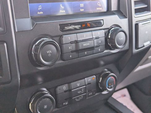 Used 2020 Ford F150 XL image 24