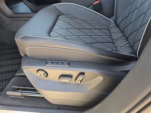 New 2026 Volkswagen Atlas SEL Premium R-Line image 19