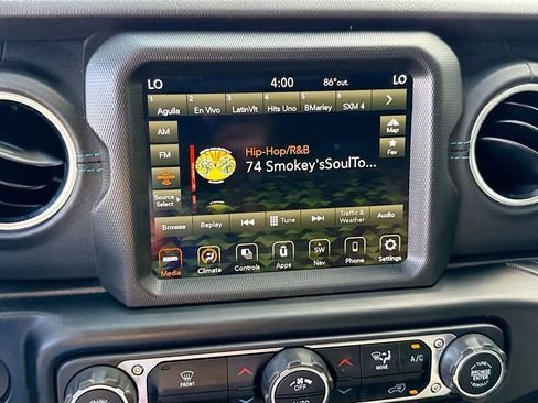 Used 2021 Jeep Wrangler Unlimited Rubicon 4xe image 16