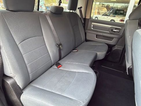 Used 2019 RAM 1500 Classic SLT RWD image 25