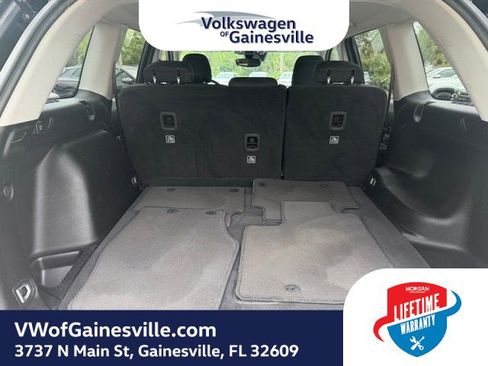 Used 2023 Jeep Grand Cherokee Laredo RWD image 7