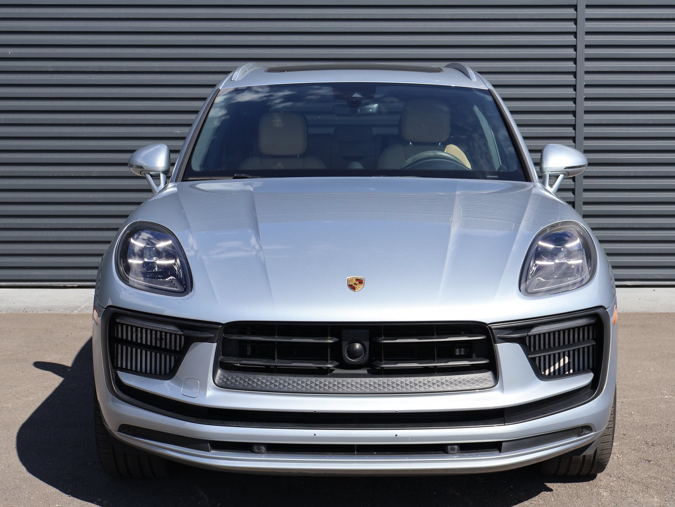 Used 2024 Porsche Macan S AWD/4WD image 6