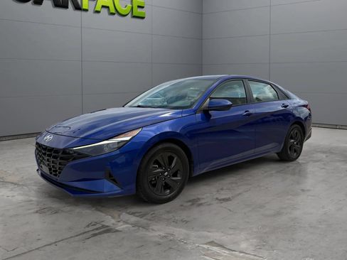 Used 2021 Hyundai Elantra SEL w/ Convenience Package FWD image 6