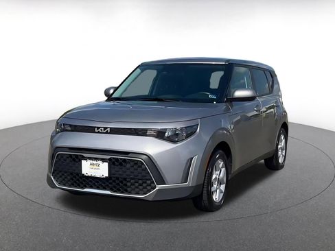 Used 2025 Kia Soul LX w/ LX Technology Package image 7