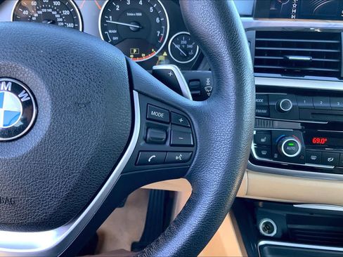 Used 2014 BMW 435i Convertible image 20