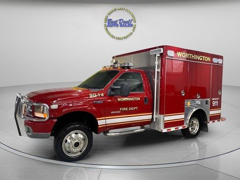 Used 2003 Ford F450 4x4 Regular Cab Super Duty image 3