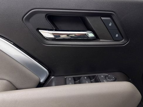 Used 2024 Chevrolet Colorado ZR2 image 21