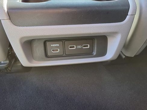 Certified 2024 Honda Odyssey Elite image 21