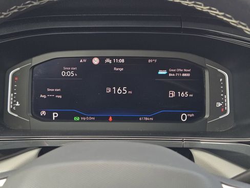 Used 2022 Volkswagen Taos SEL w/ Panoramic Sunroof Package FWD image 11