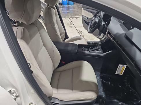 New 2026 MAZDA MAZDA3 2.5 S Sedan w/ Preferred Pkg FWD image 10