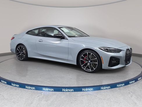 Used 2023 BMW 430i xDrive Coupe w/ M Sport Package AWD/4WD image 4
