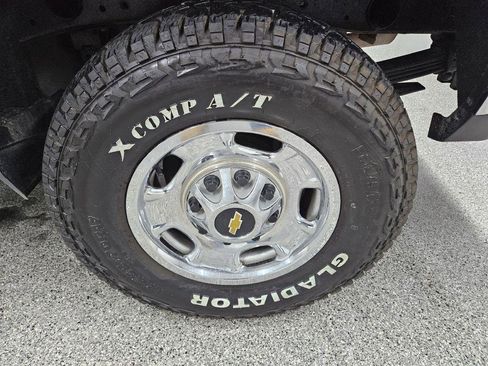 Used 2018 Chevrolet Silverado 2500 LT w/ LT Fleet Convenience Package AWD/4WD image 29