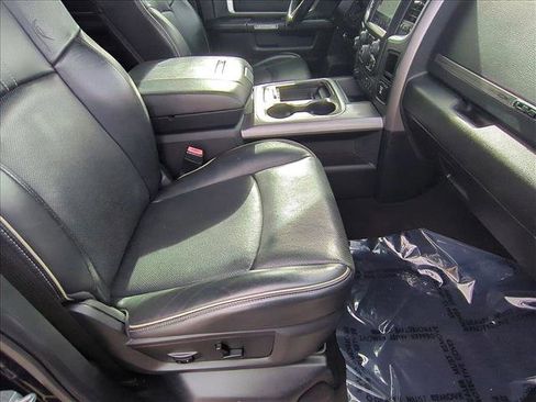 Used 2018 RAM 3500 Laramie Longhorn image 21