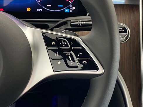 New 2025 Mercedes-Benz C 300 4MATIC Sedan image 28