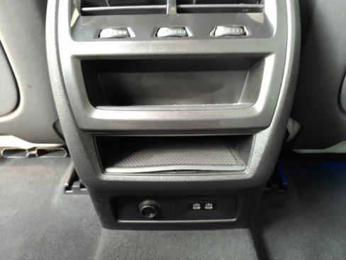 Used 2025 BMW X5 sDrive40i w/ M Sport Package RWD image 34