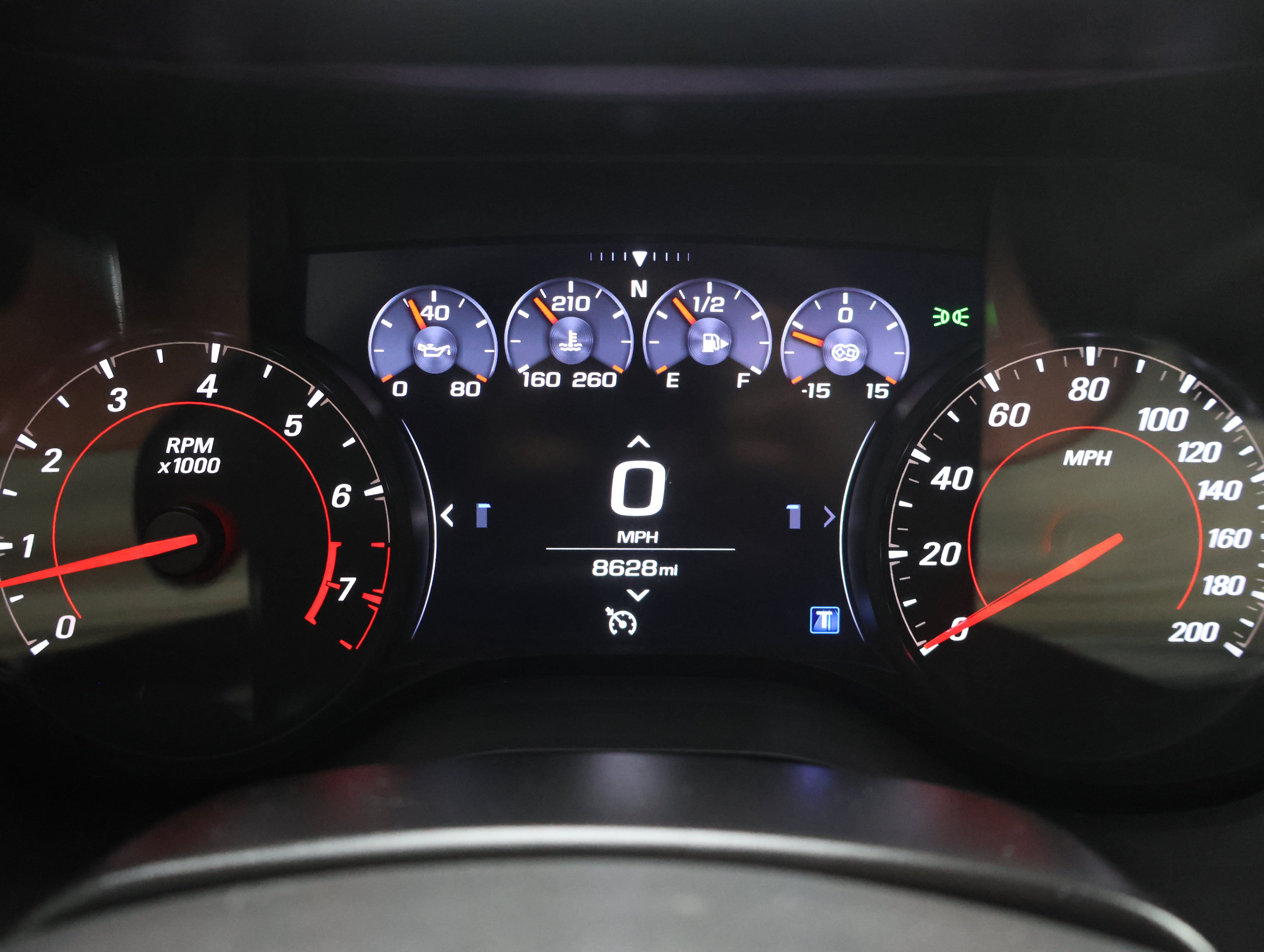 Used 2019 Chevrolet Camaro ZL1 RWD image 10