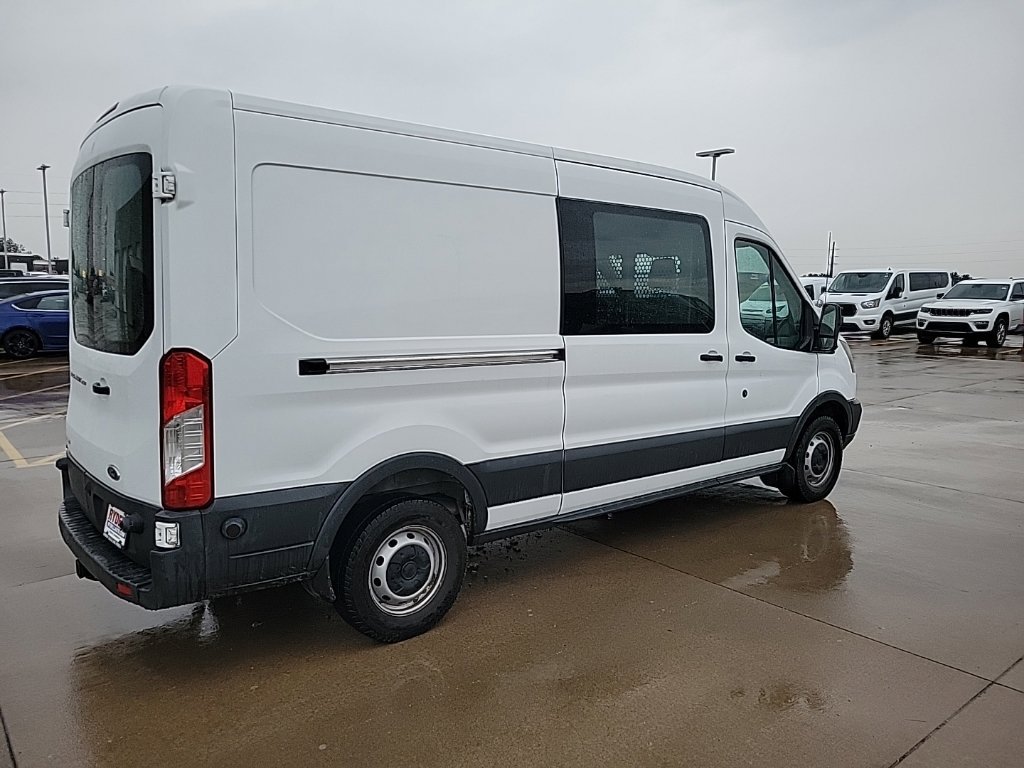 Used 2016 Ford Transit 250 148 Medium Roof RWD image 3