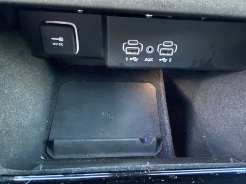 Used 2024 Jeep Wagoneer Series II AWD/4WD image 23
