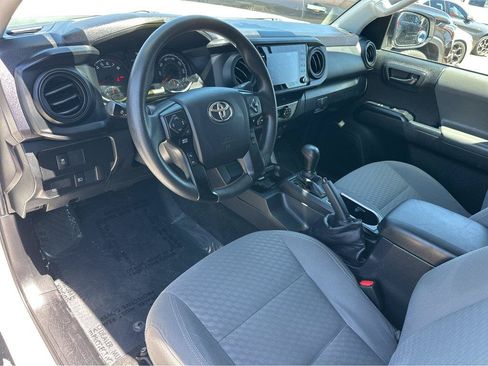 Used 2022 Toyota Tacoma SR RWD image 16
