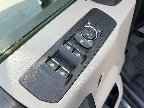 Used 2021 Ford F250 XL w/ STX Appearance Package image 13