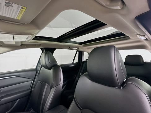 Used 2025 MAZDA CX-50 AWD 2.5 S w/ Premium Package image 25