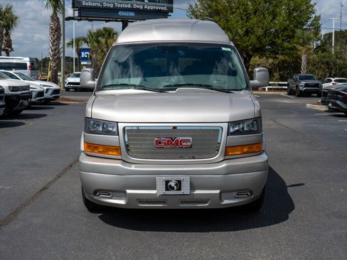 New 2026 GMC Savana 2500 w/ Driver Convenience Package image 8