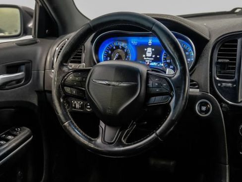 Used 2021 Chrysler 300 S RWD image 21