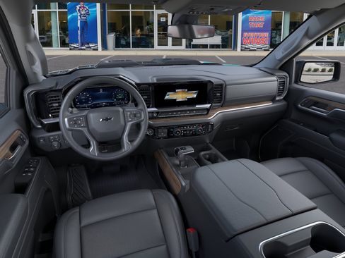 New 2026 Chevrolet Silverado 1500 LT Trail Boss w/ Convenience Package II AWD/4WD image 17