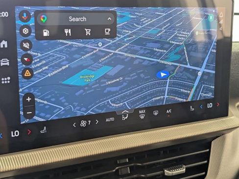 Used 2025 Ford Explorer Active image 34