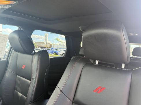 Used 2025 Dodge Durango GT image 16