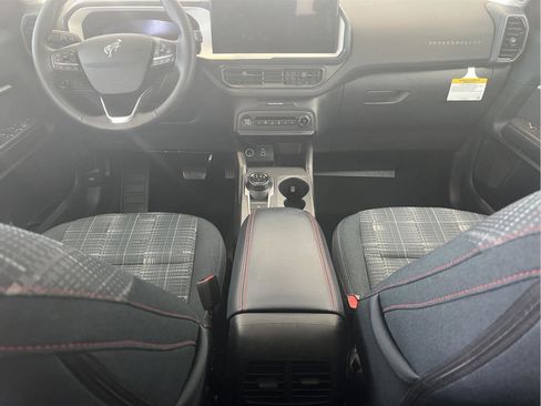 Used 2025 Ford Bronco Sport Heritage w/ Convenience Package image 16