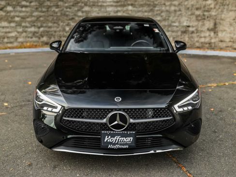 Used 2025 Mercedes-Benz CLA 250 4MATIC image 3