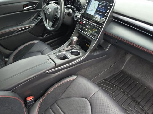 Used 2020 Toyota Avalon TRD image 17