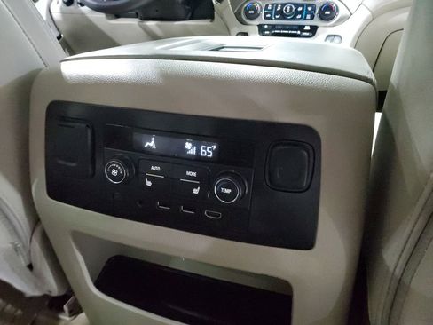 Used 2018 GMC Yukon Denali w/ Denali Ultimate Package AWD/4WD image 24