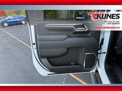 Used 2025 Chevrolet Silverado 2500 LT w/ Trail Boss Package image 24