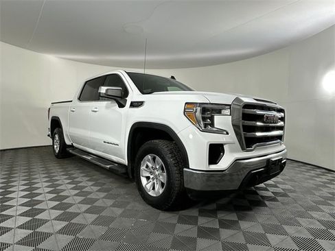 Used 2019 GMC Sierra 1500 SLE w/ SLE Value Package image 3
