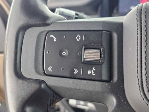 Used 2020 Land Rover Defender 110 X image 27